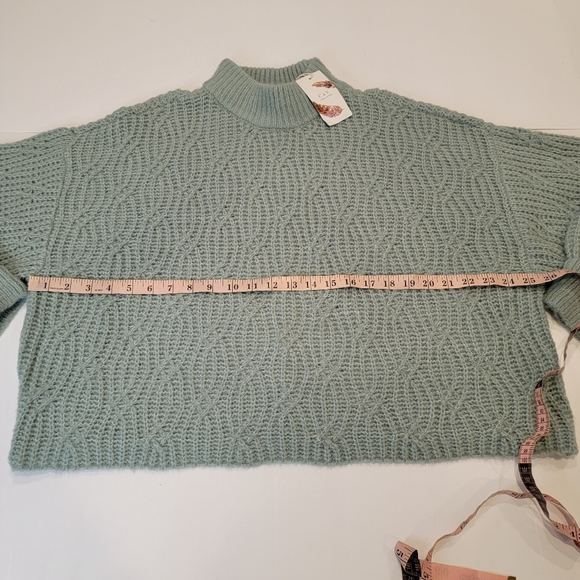 Chelsea & Violet Mock Neck Balloon Sleeve Cable Knit Sweater Size XXL NWT! - Picture 12 of 17